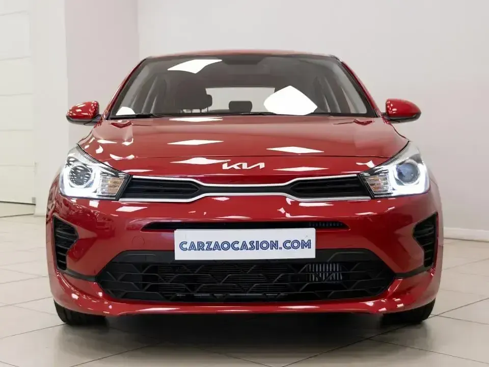 Usado Kia Rio 84 HP (61 kW) 2022 Otro Sedan