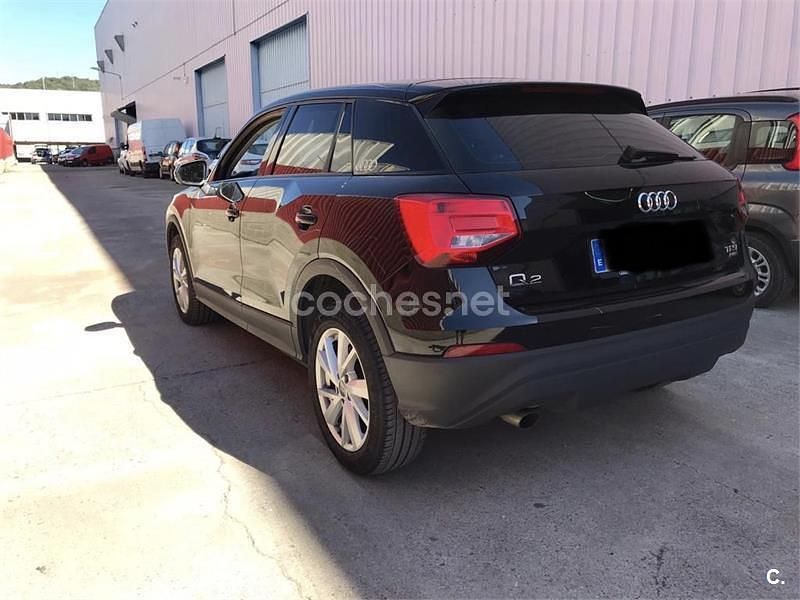 Usado Audi Q2 Advanced Plus 116 CV (85 kW) 2018 Negro SUV
