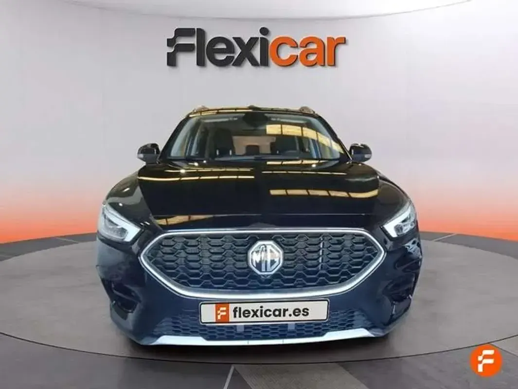 Usado MG ZS Comfort 106 HP (77 kW) 2024 Preto SUV