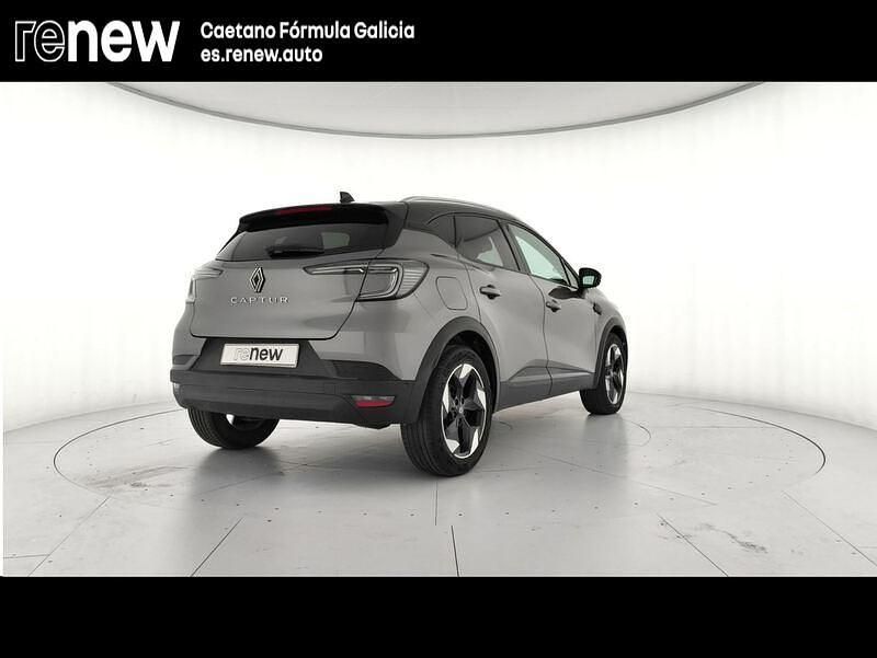 Usado Renault Captur Techno 100 CV (73 kW) 2025 Gris SUV