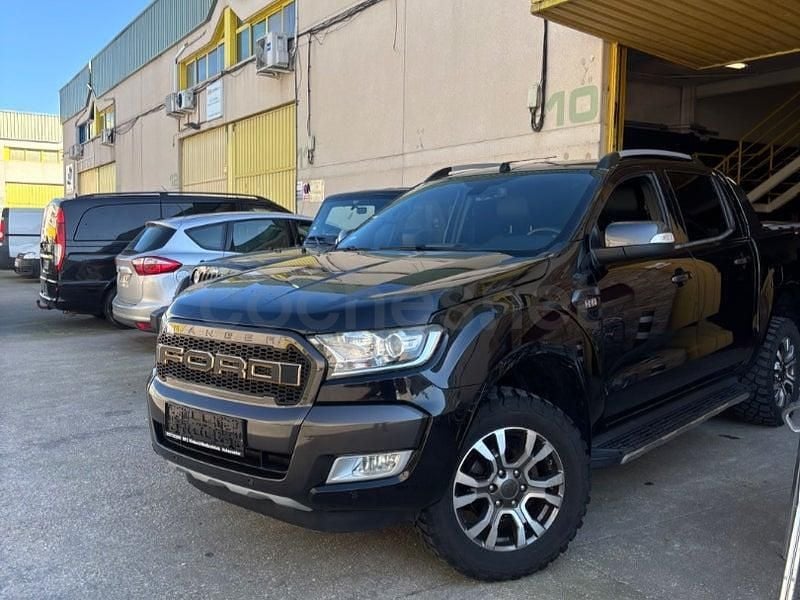 Usado Ford Ranger Wildtrack 200 CV (147 kW) 2016 Negro Pickup/Camioneta