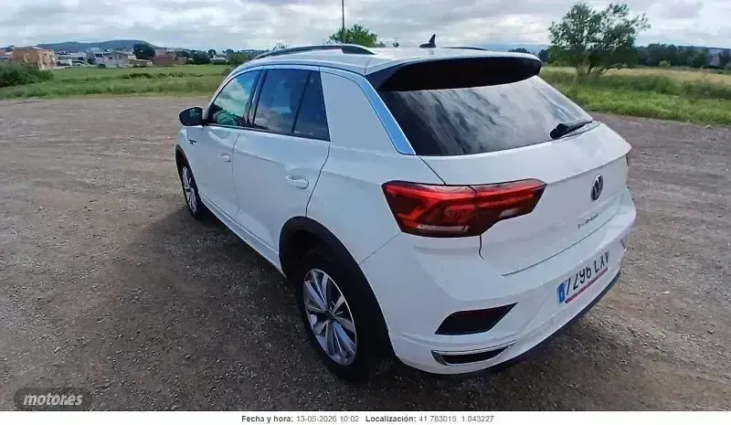 Usado VW T-Roc Advance 110 CV (80 kW) 2022 Blanco SUV