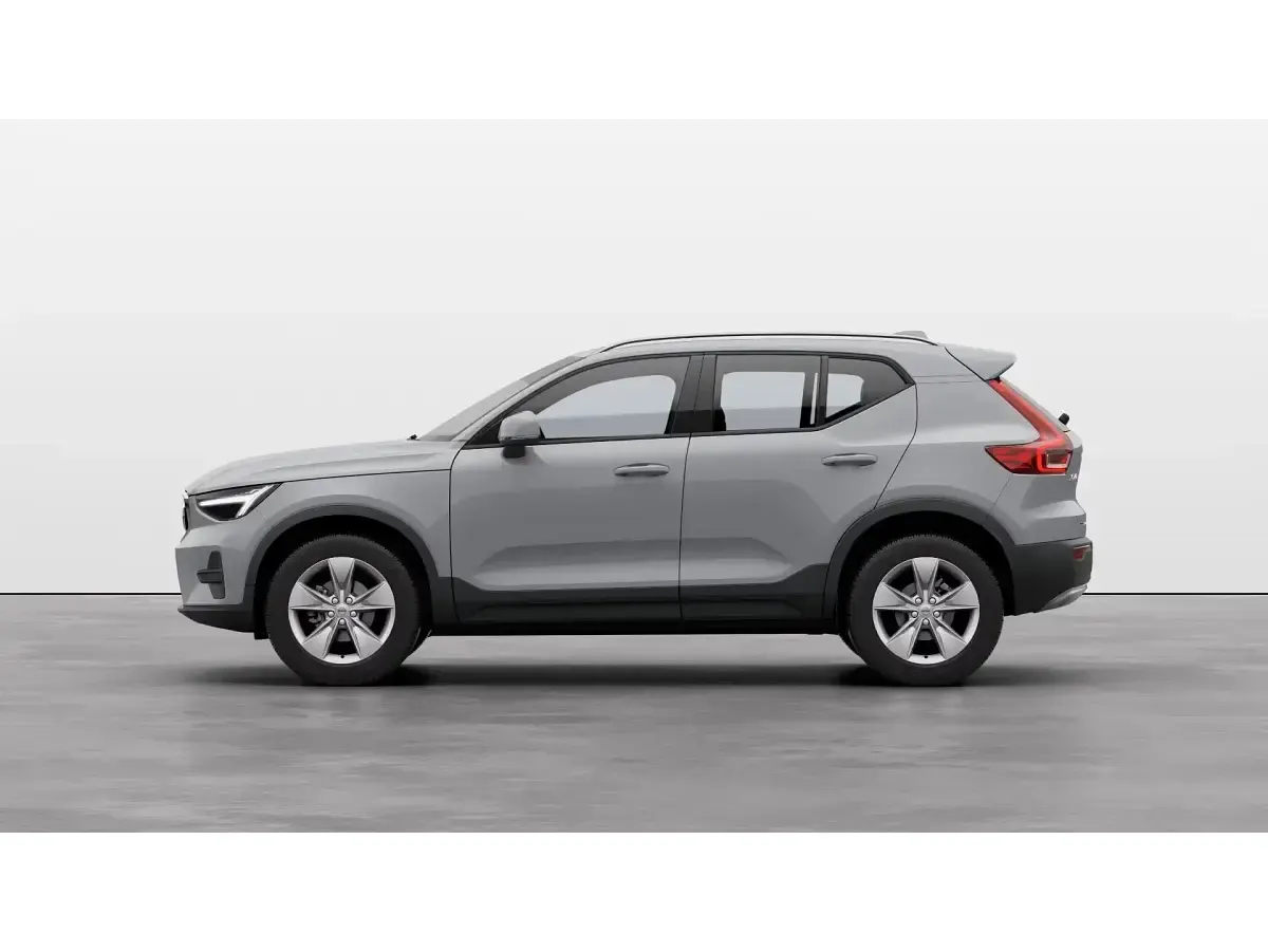 Nuevo Volvo XC40 Core 163 CV (119 kW) 2025 Gris SUV