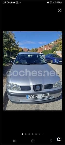 Gris / plata Usado 2001 Seat Ibiza Stella Berlina | 2500 € (Precio justo) - Imagen 1/4