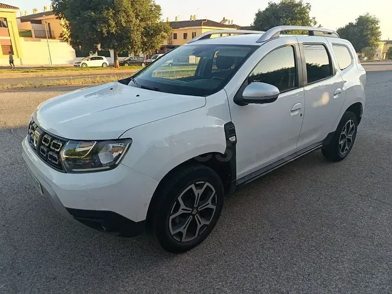 Usado Dacia Duster Comfort 115 CV (84 kW) 2019 Blanco SUV