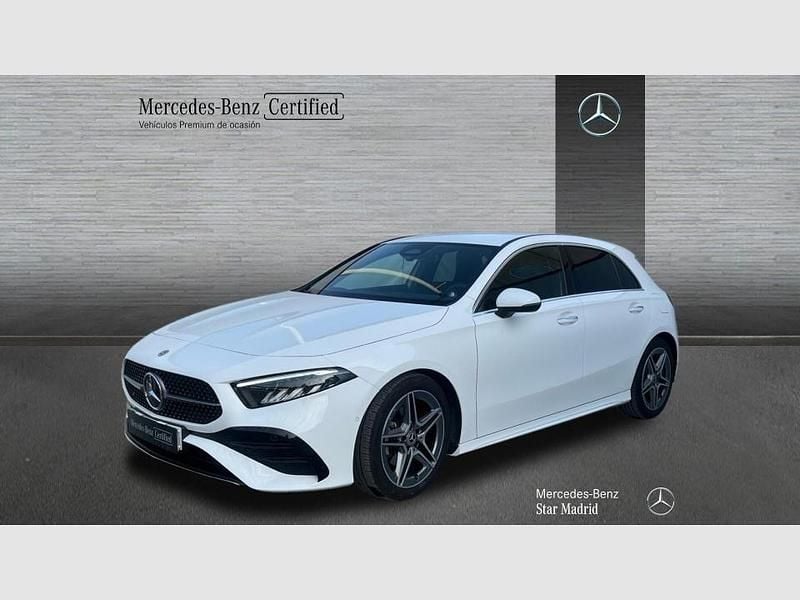 Blanco Usado 2023 Mercedes A180 Berlina | 29.490 € (Precio justo) - Imagen 1/4