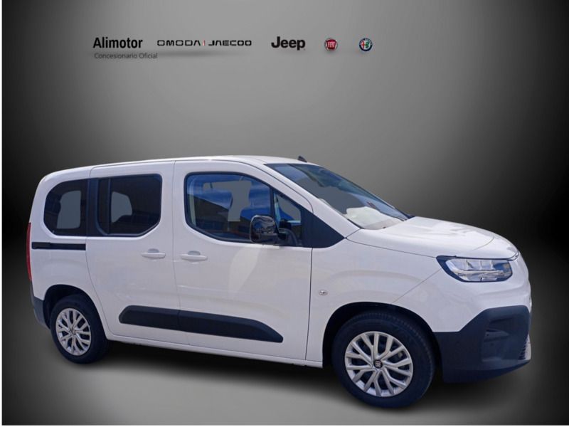 Blanco Nuevo 2025 Fiat Doblò Monovolumen | 24.600 € (Precio justo) - Imagen 1/4