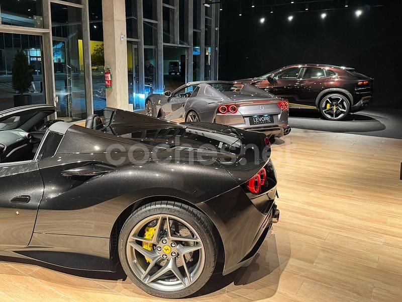 Usado Audi e-tron GT quattro Exclusive 430 kW (585 CV) 2022 Negro Berlina