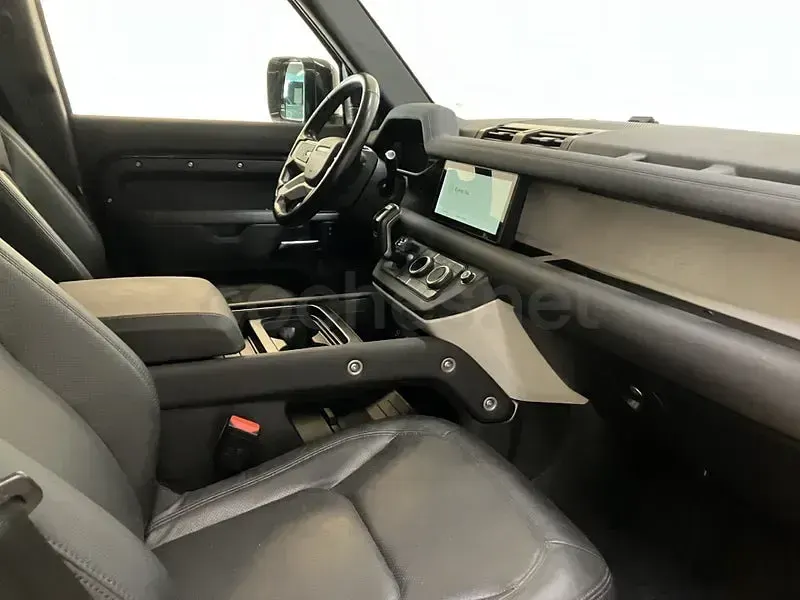 Usado Land Rover Defender S 249 CV (183 kW) 2023 Negro SUV