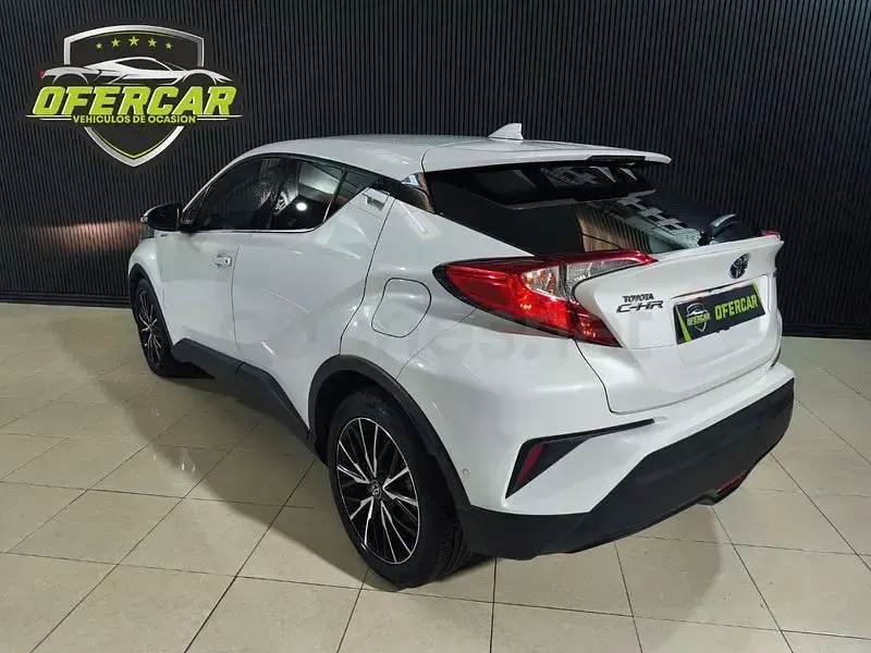 Usado Toyota C-HR Active 122 CV (89 kW) 2019 Blanco SUV