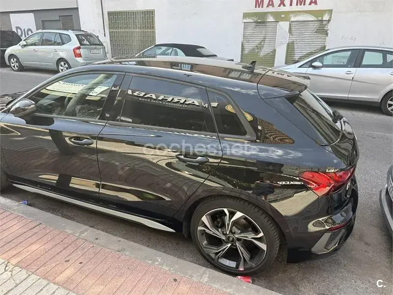 Usado Audi A3 150 CV (110 kW) 2022 Negro Berlina