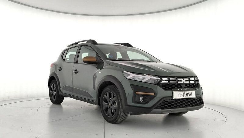 Usado Dacia Sandero Extreme 100 CV (73 kW) 2025 Verde Berlina