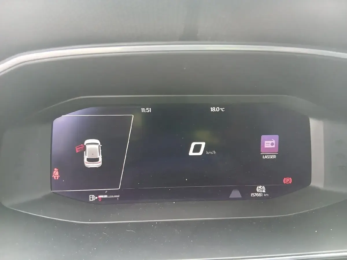 Usado Seat Leon Style 115 CV (84 kW) 2020 Blanco Berlina