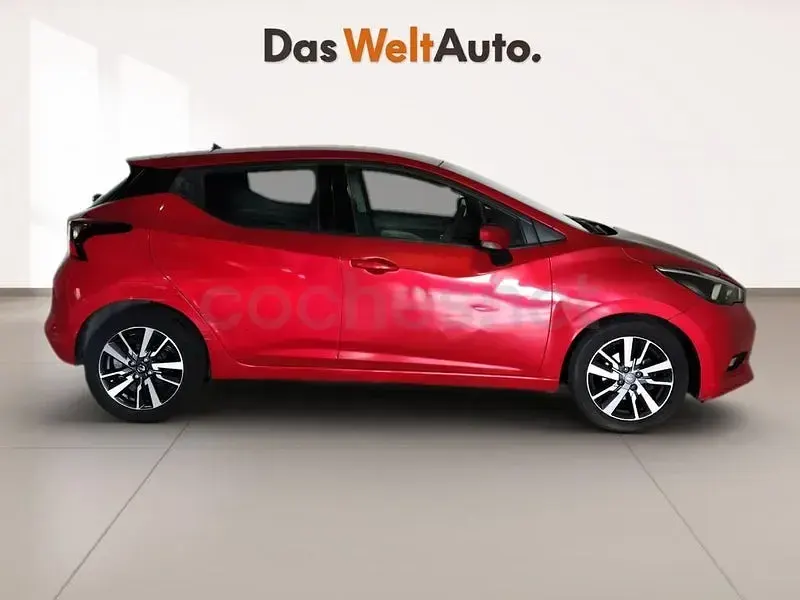 Usado Nissan Micra Acenta 71 CV (52 kW) 2018 Rojo Utilitario