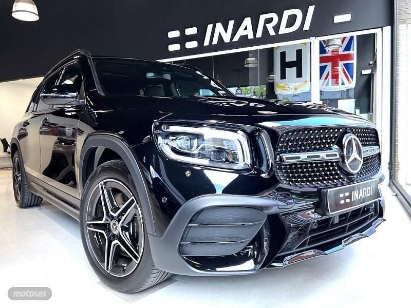 Negro Usado 2024 Mercedes GLB220 SUV | 55.890 € - Imagen 1/4