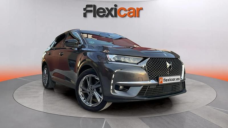 Usado DS Automobiles DS7 Crossback So Chic 180 CV (132 kW) 2020 Gris SUV