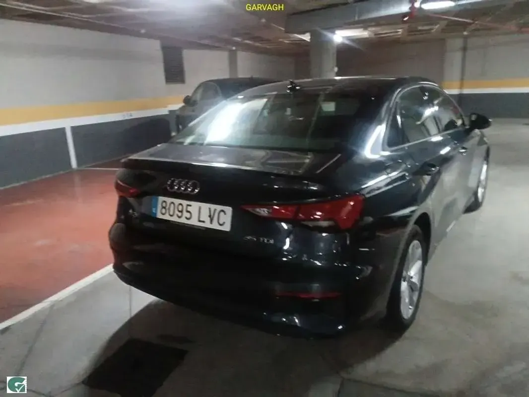 Usado Audi A3 Advanced 150 CV (110 kW) 2021 Gris Berlina