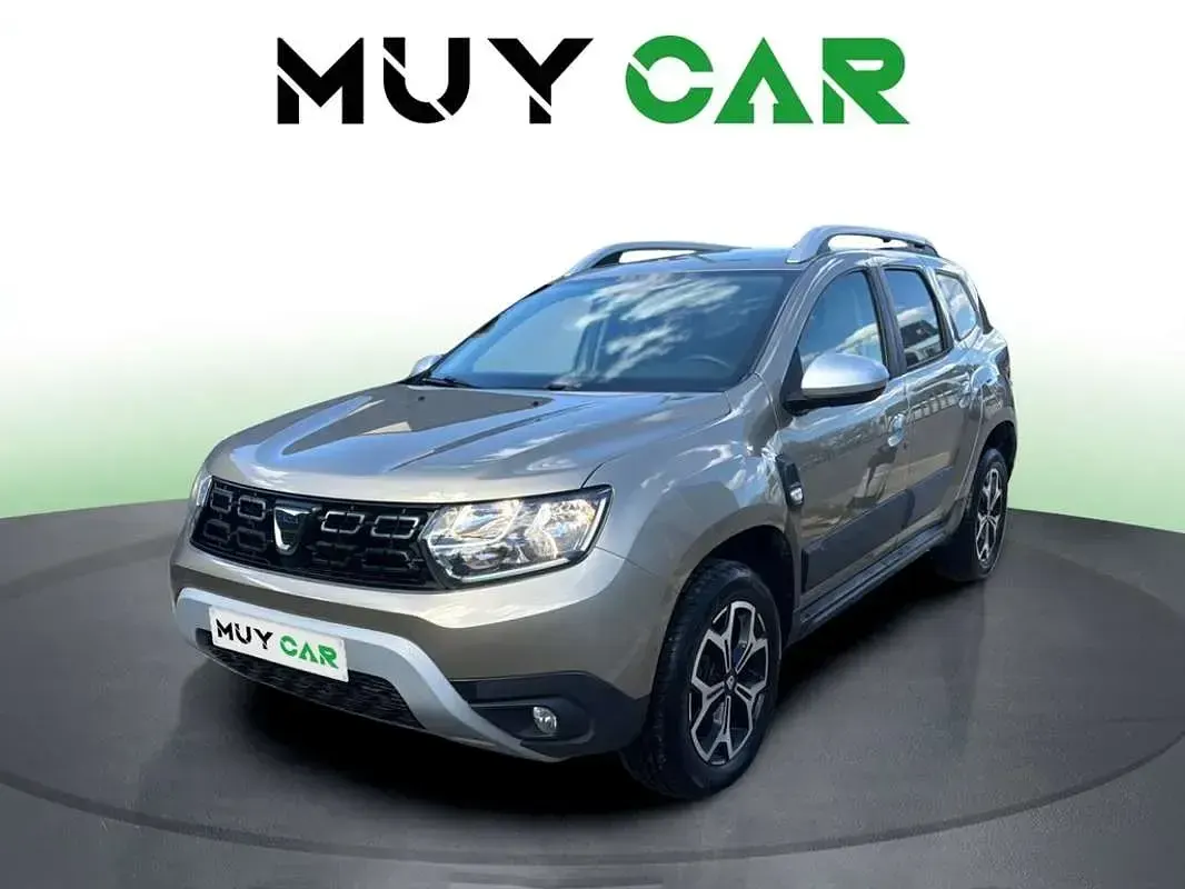 Usado Dacia Duster Prestige 116 CV (85 kW) 2019 Beige SUV