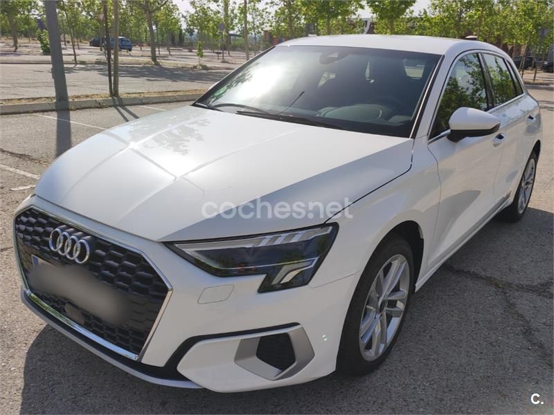 Blanco Usado 2023 Audi A3 Sportback Berlina | 26.500 € (Buen precio) - Imagen 1/4