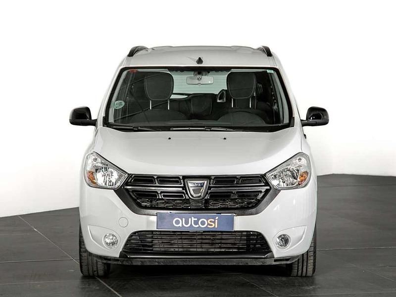 Usado Dacia Lodgy Comfort 95 CV (69 kW) 2021 Blanco Monovolumen