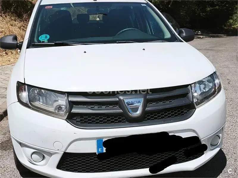 Usado Dacia Logan Ambiance 75 CV (55 kW) 2015 Blanco Berlina