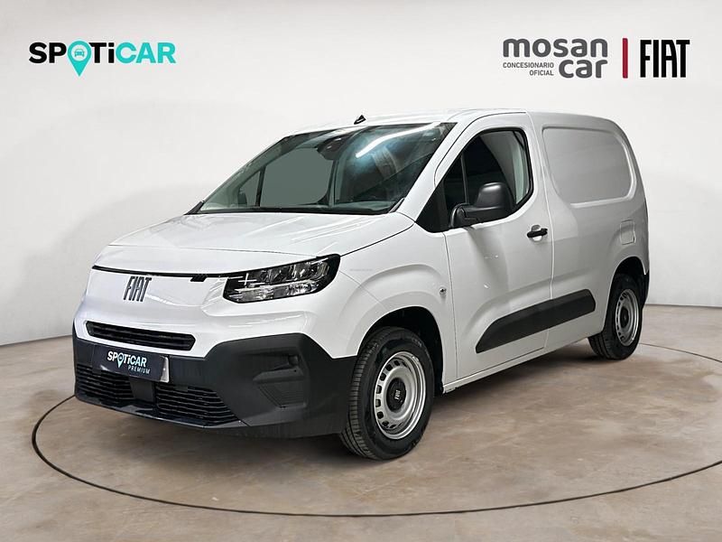 Blanco Nuevo 2025 Fiat Doblò Easy Monovolumen | 19.900 € - Imagen 1/3