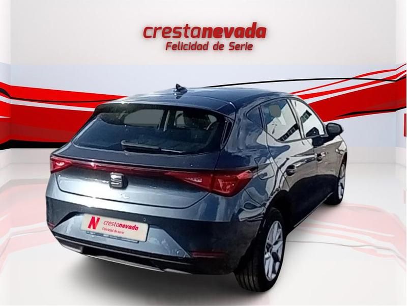 Usado Seat Leon Style 115 CV (84 kW) 2022 Gris