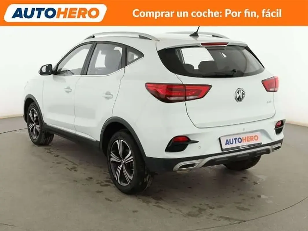 Usado MG ZS Comfort 106 CV (77 kW) 2024 Blanco SUV