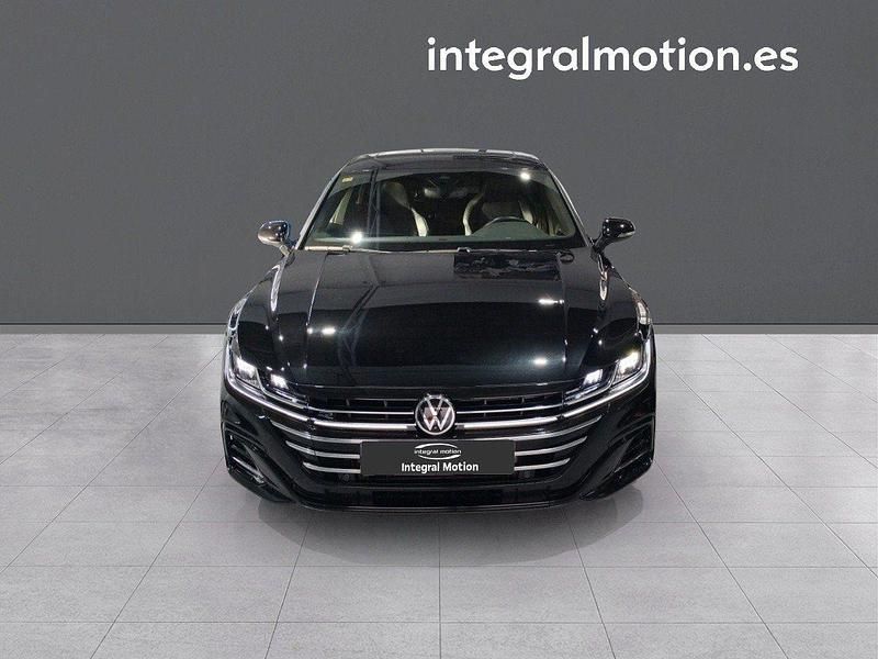 Usado VW Arteon R-line 149 CV (109 kW) 2021 Negro Familiar