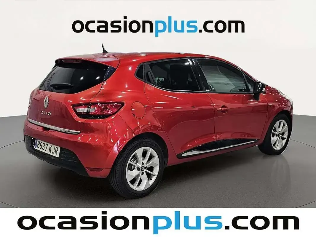 Usado Renault Clio LIMITED 90 CV (66 kW) 2018 Rojo Utilitario
