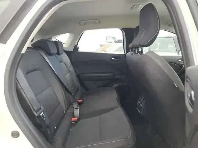 Usado Renault Captur Intens 101 CV (74 kW) 2021 Blanco SUV