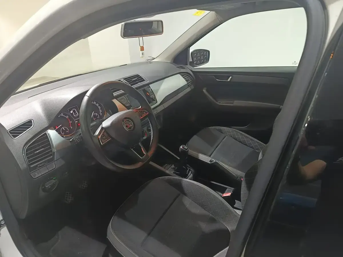 Occasion Skoda Fabia Active 75 PK (55 kW) 2018 Wit Hatchback