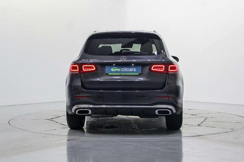 Usado Mercedes GLC300 245 CV (180 kW) 2021 Gris SUV
