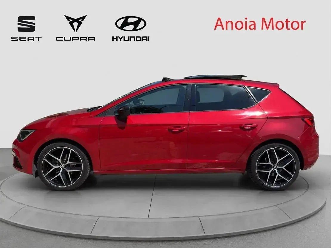 Usado Seat Leon FR 150 CV (110 kW) 2019 Rojo Berlina