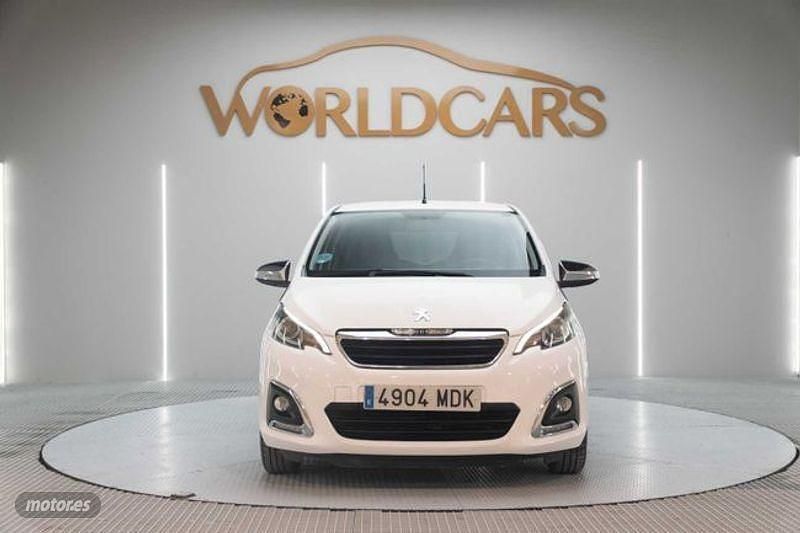 Usado Peugeot 108 Active 72 CV (52 kW) 2021 Blanco