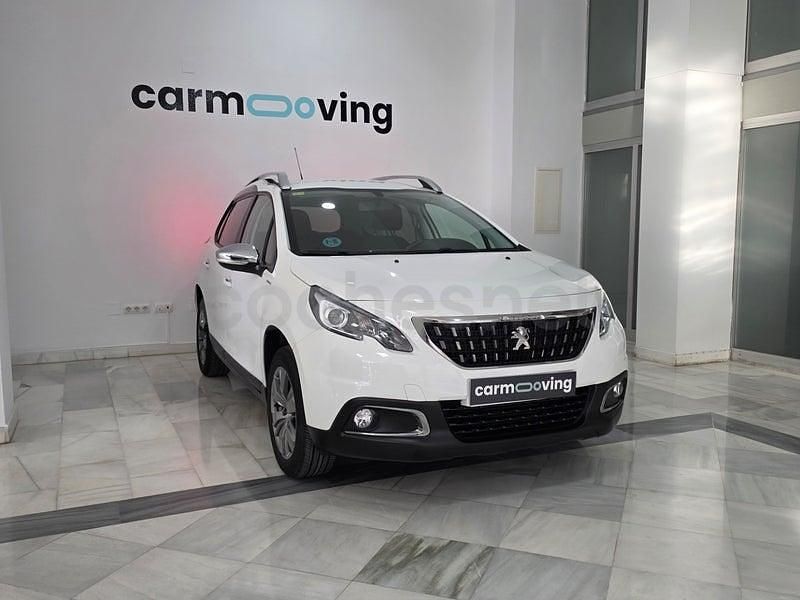 Usado Peugeot 2008 Allure 130 CV (95 kW) 2019 Blanco SUV
