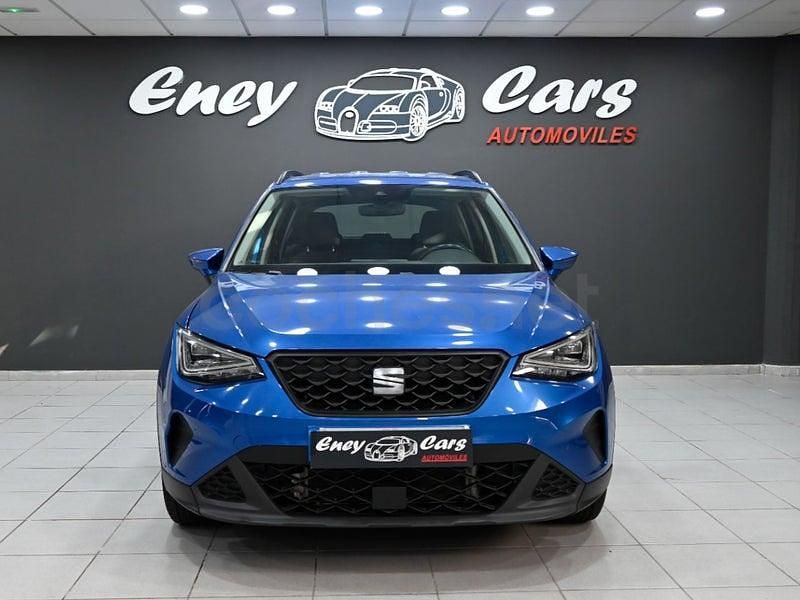 Usado Seat Arona Style 110 CV (80 kW) 2022 Azul SUV