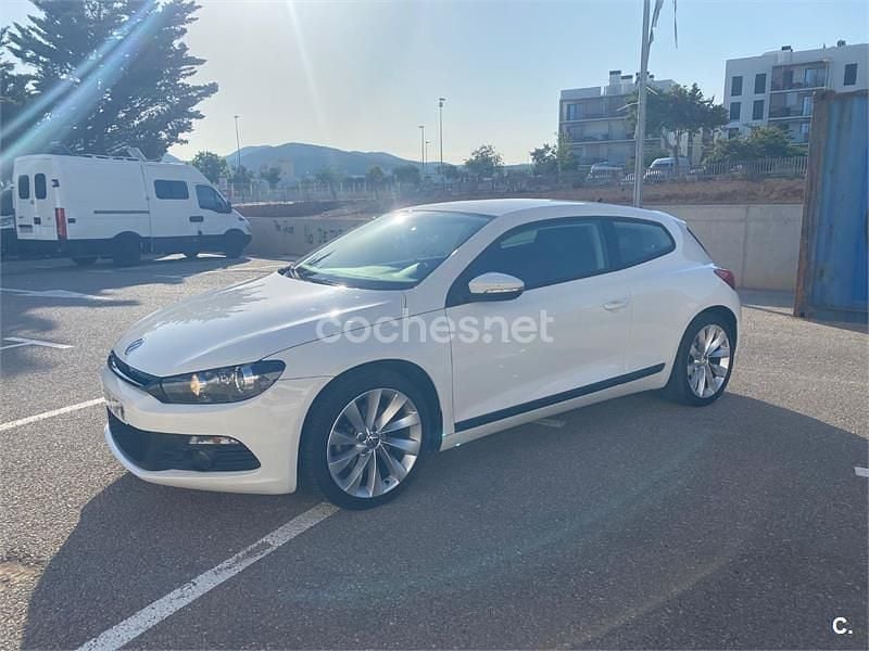 Usado VW Scirocco 160 CV (117 kW) 2009 Blanco Coupe
