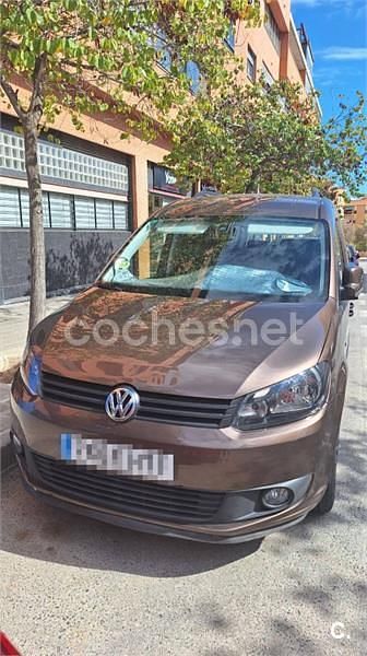 Marrón Usado 2013 VW Caddy Maxi Trendline Monovolumen | 12.500 € - Imagen 1/4