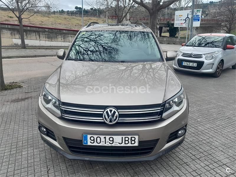 Usado VW Tiguan 110 HP (80 kW) 2014 Bege SUV