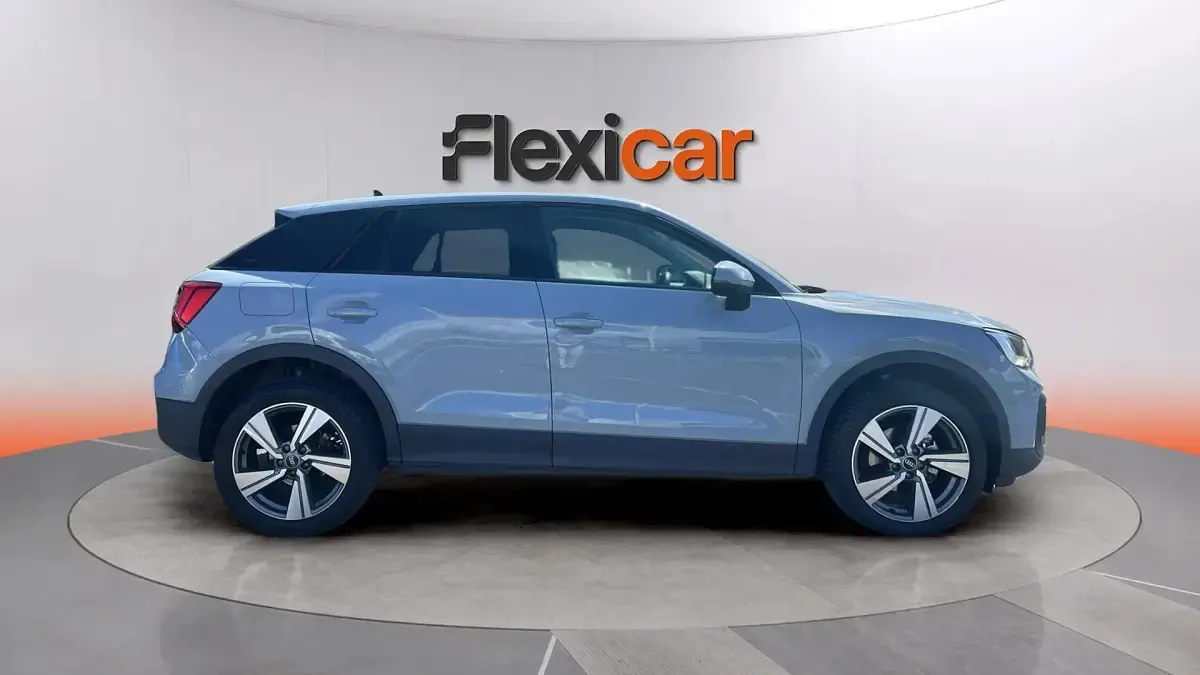 Usado Audi Q2 Premium 110 CV (80 kW) 2022 Gris SUV