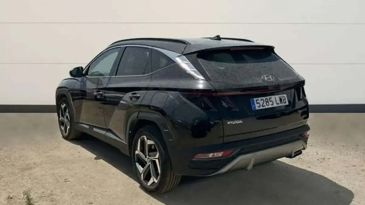 Usado Hyundai Tucson Style 230 CV (169 kW) 2022 Negro SUV