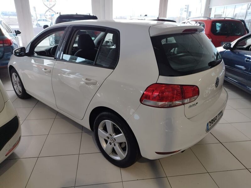 Usado VW Golf VII Advance 105 CV (77 kW) 2012 Blanco