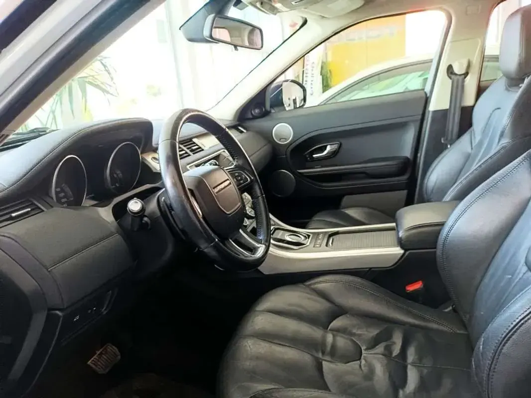 Usado Land Rover Range Rover evoque Dynamic 150 CV (110 kW) 2014 Blanco SUV