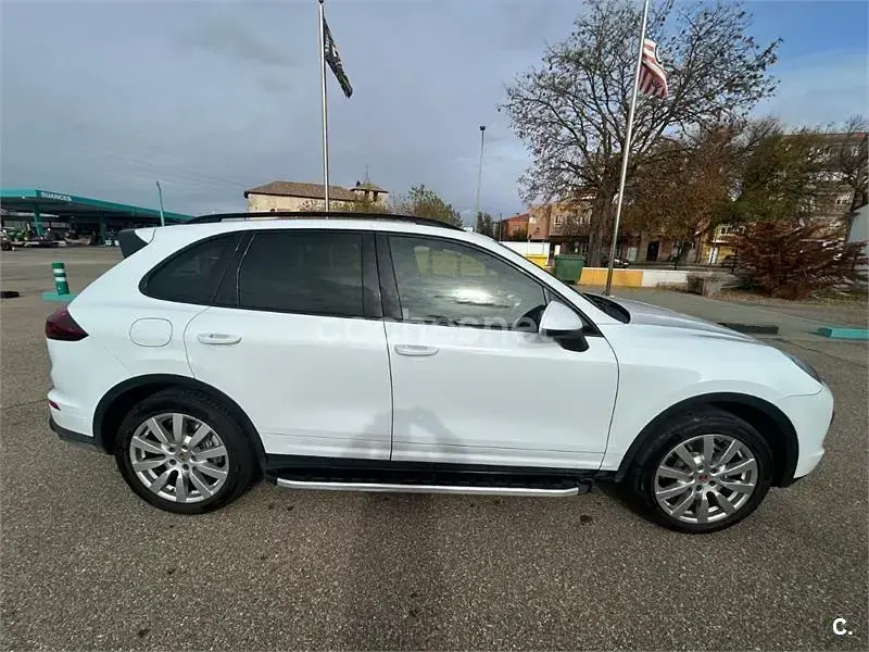 Usado Porsche Cayenne Diesel Platinum Edition 262 CV (192 kW) 2016 Blanco SUV