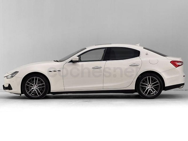 Usado Maserati Ghibli 275 CV (202 kW) 2014 Blanco Berlina