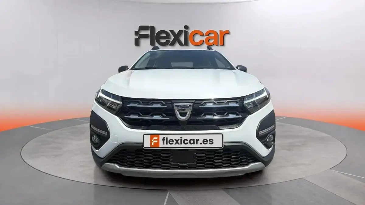 Usado Dacia Sandero Comfort 101 CV (74 kW) 2022 Blanco Berlina