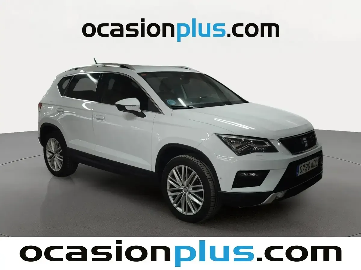 Usado Seat Ateca 4Drive 190 CV (139 kW) 2017 Blanco SUV