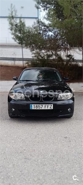 Usado BMW 120 163 CV (119 kW) 2006 Negro Utilitario