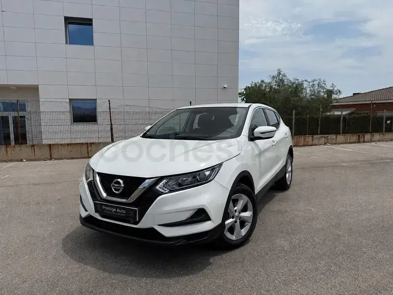 Usado Nissan Qashqai Acenta 140 CV (102 kW) 2021 Blanco SUV